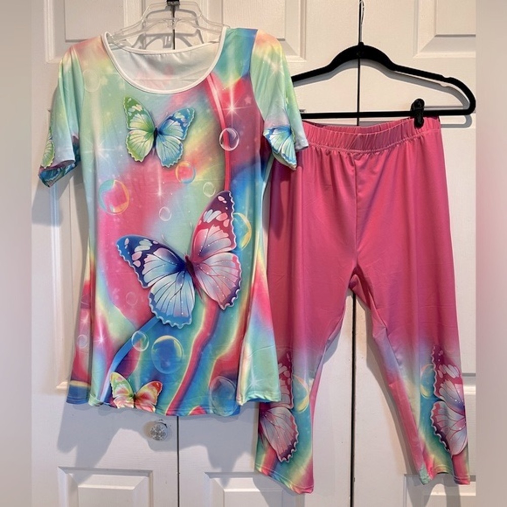 🌈 🦋 PJs OR Loungewear - 2 Pc Set! Short Sleeve Tunic Top & Pink Pants